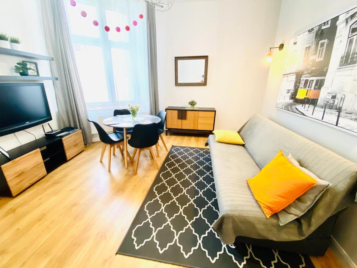 Apartament Centrum Poznań Buitenkant foto
